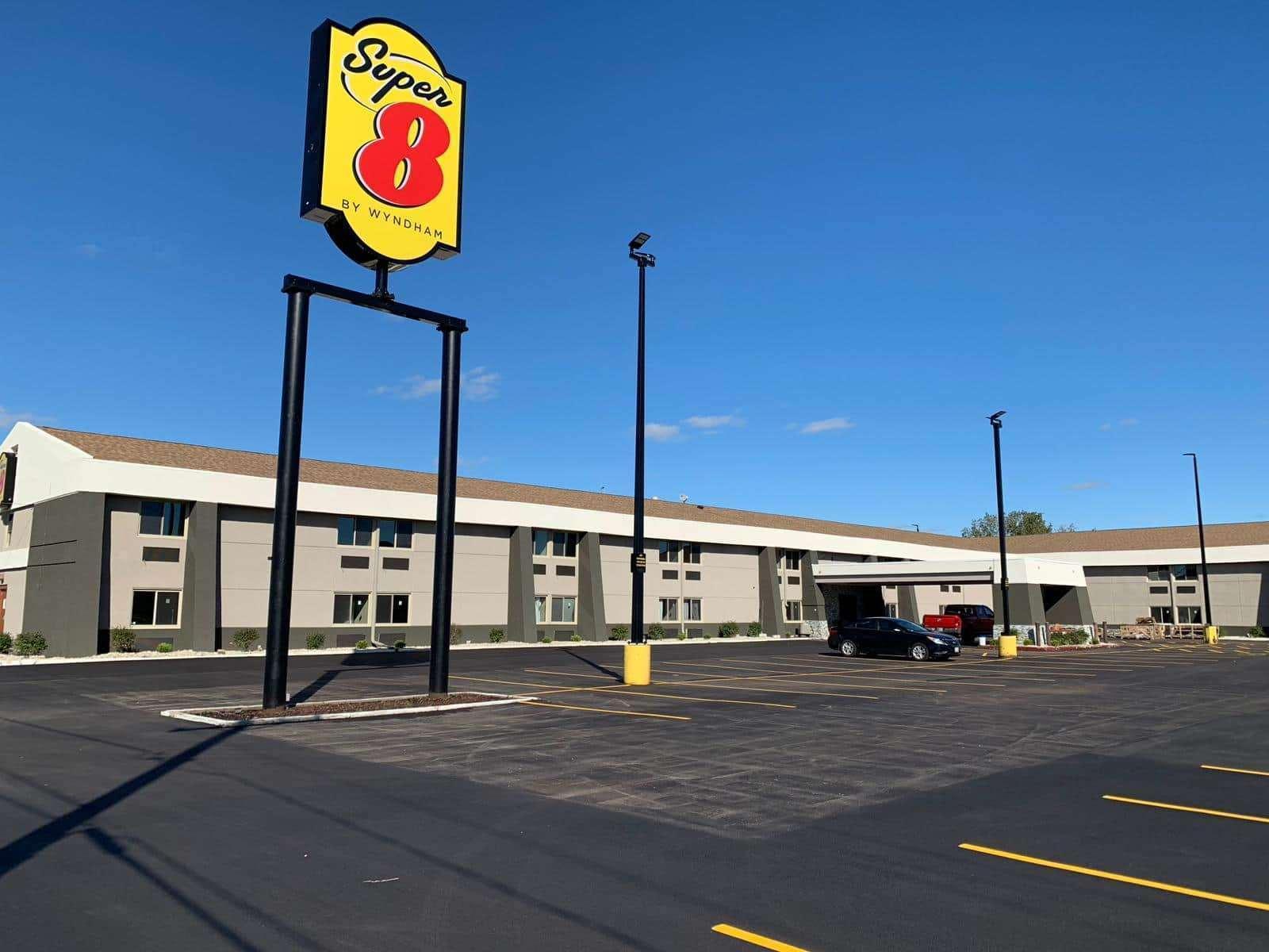 Super 8 By Wyndham South Holland Hotell Exteriör bild