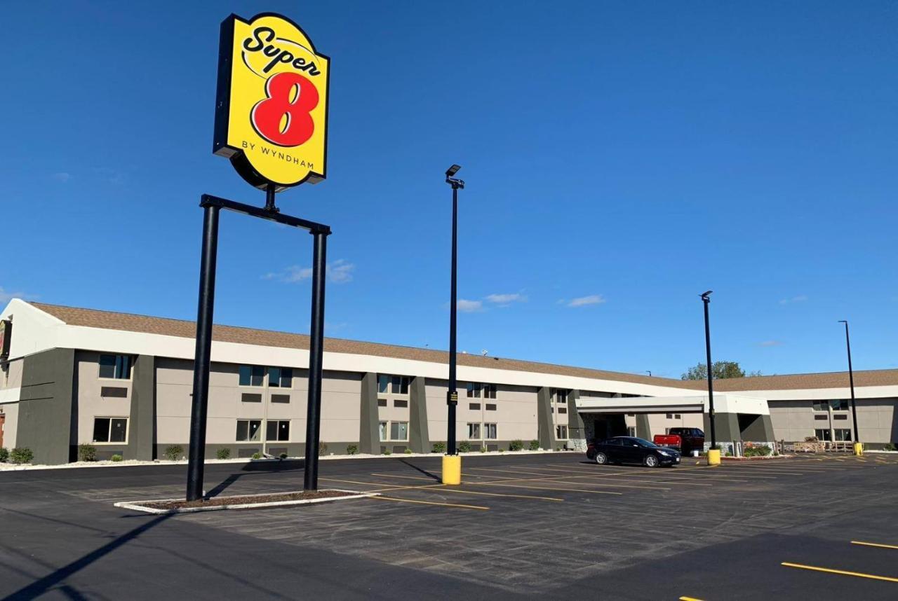 Super 8 By Wyndham South Holland Hotell Exteriör bild